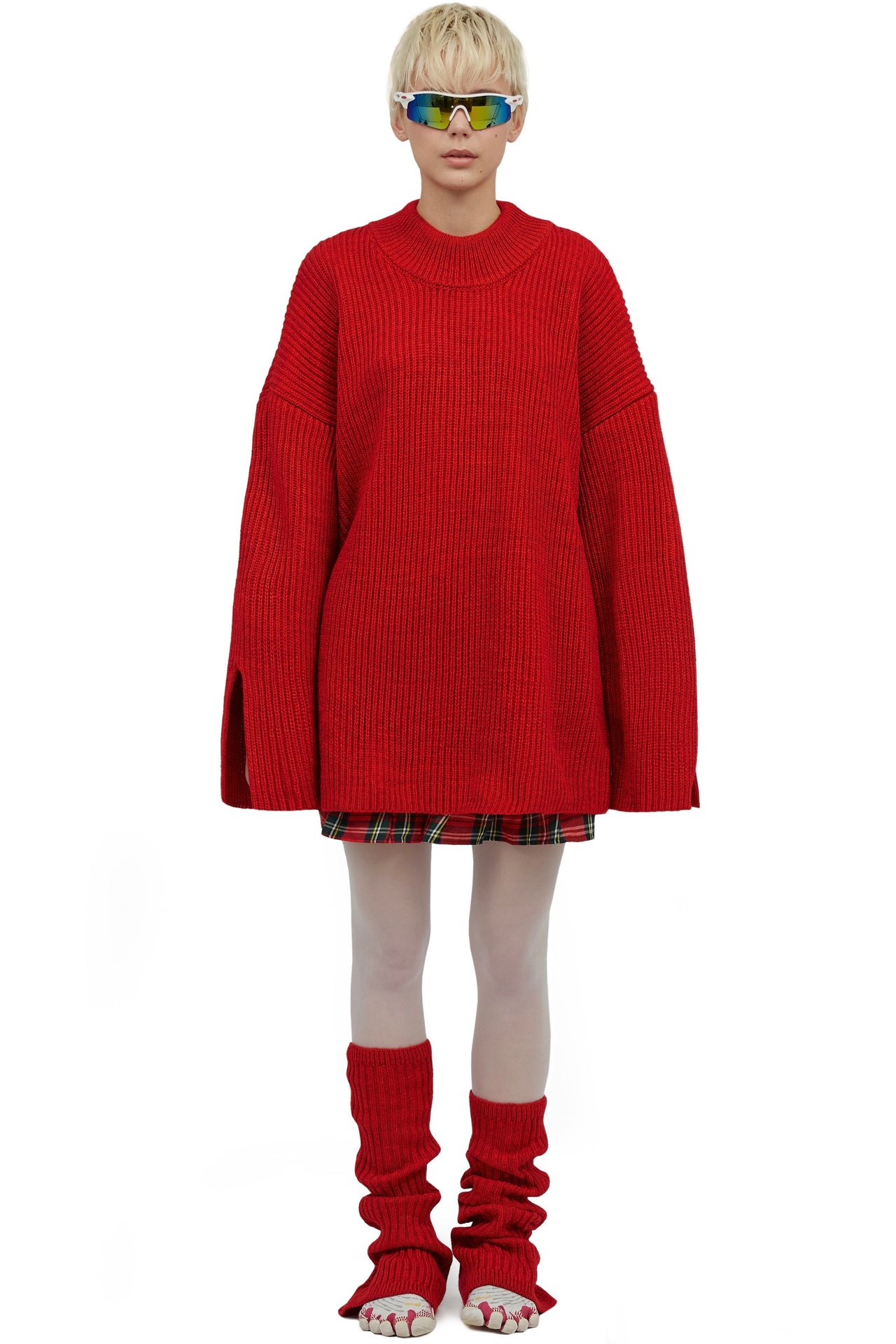 RED OVERSIZED SWEATER