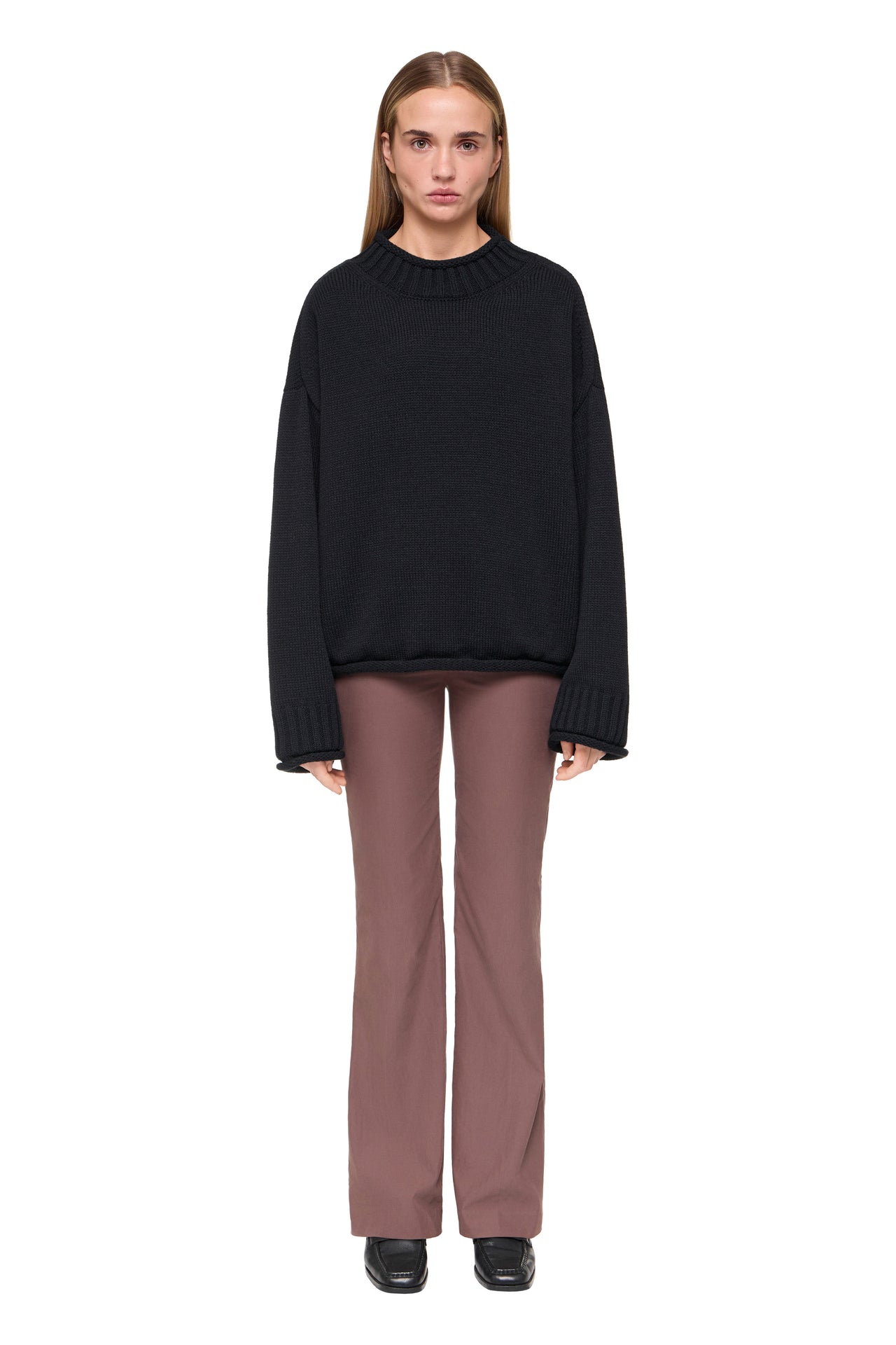 BLACK MERINO SWEATER